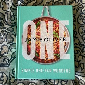 Jamie Oliver One Pan Wonders Cookbook